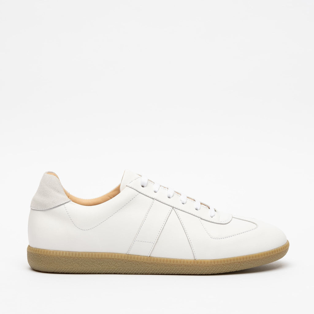 the GAT sneaker in white side