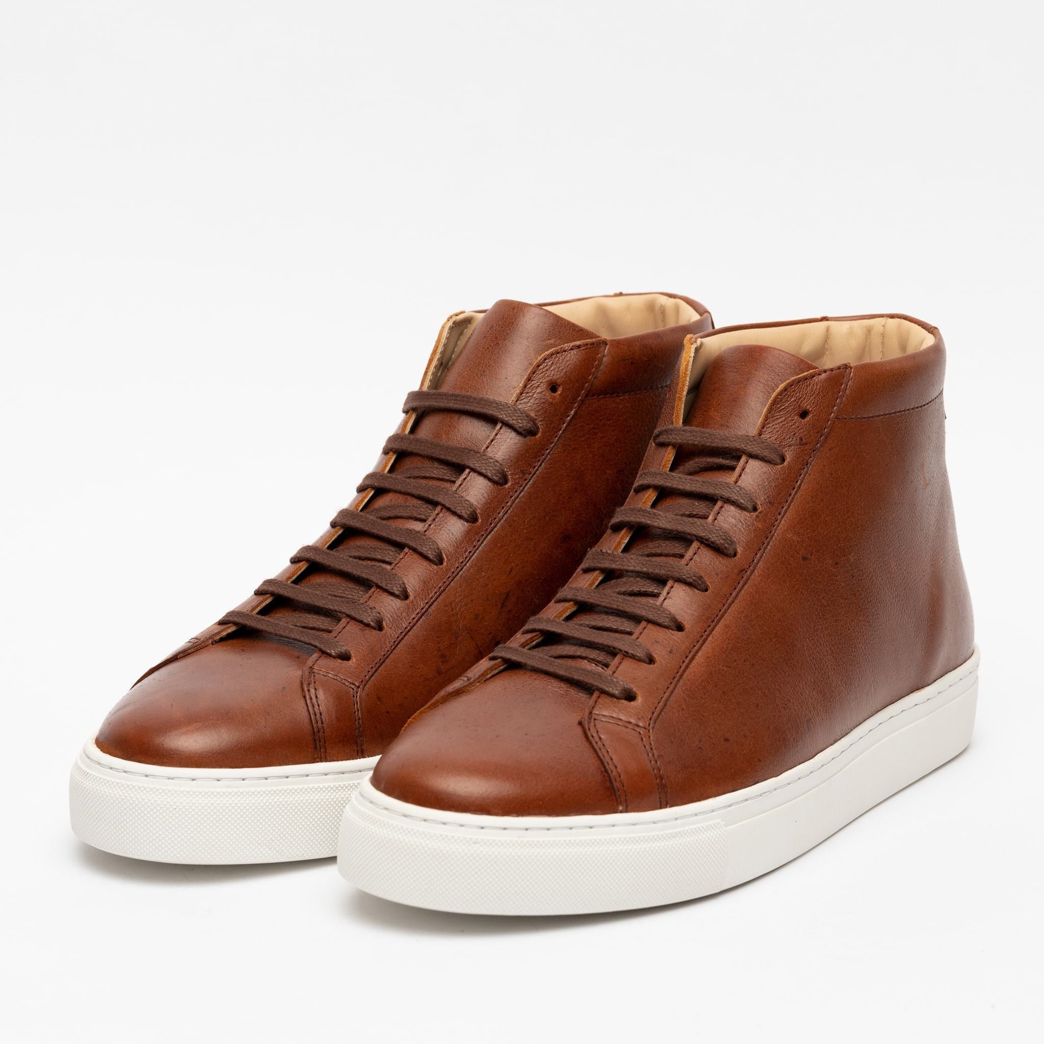 Hightop in Nutmeg angle view